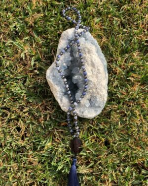 Japamala de Sodalite e Hematite